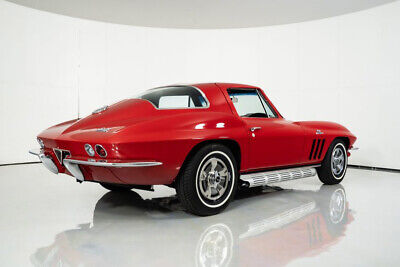 Chevrolet-Corvette-Coupe-1966-11