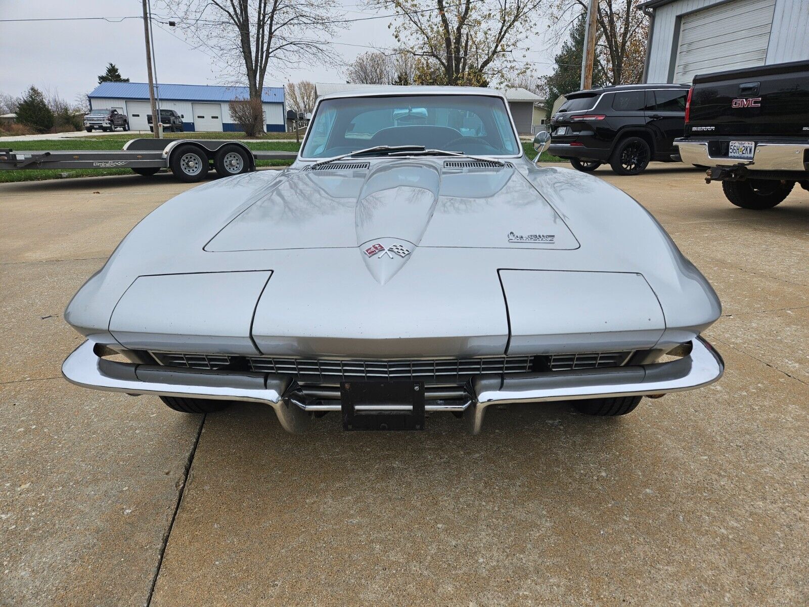 Chevrolet-Corvette-Coupe-1966-2