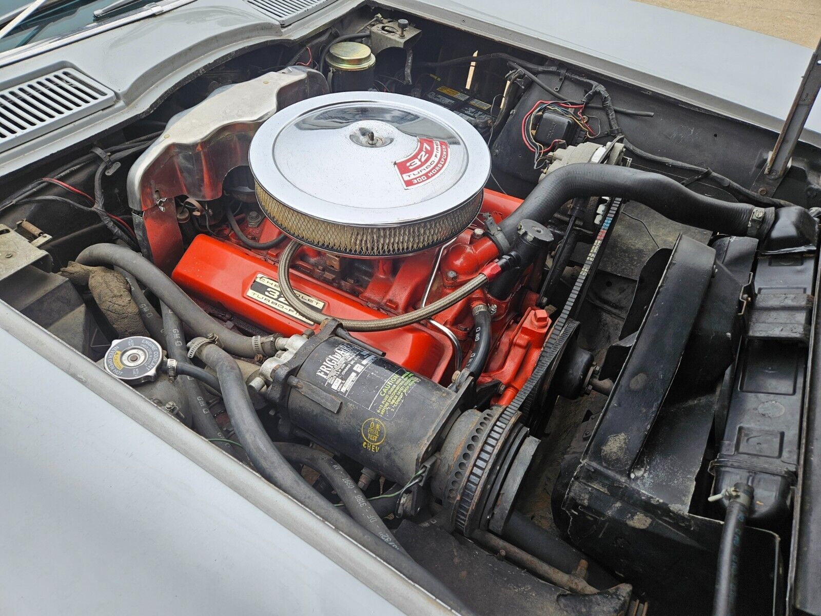 Chevrolet-Corvette-Coupe-1966-30