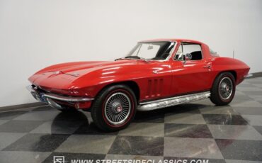 Chevrolet-Corvette-Coupe-1966-6