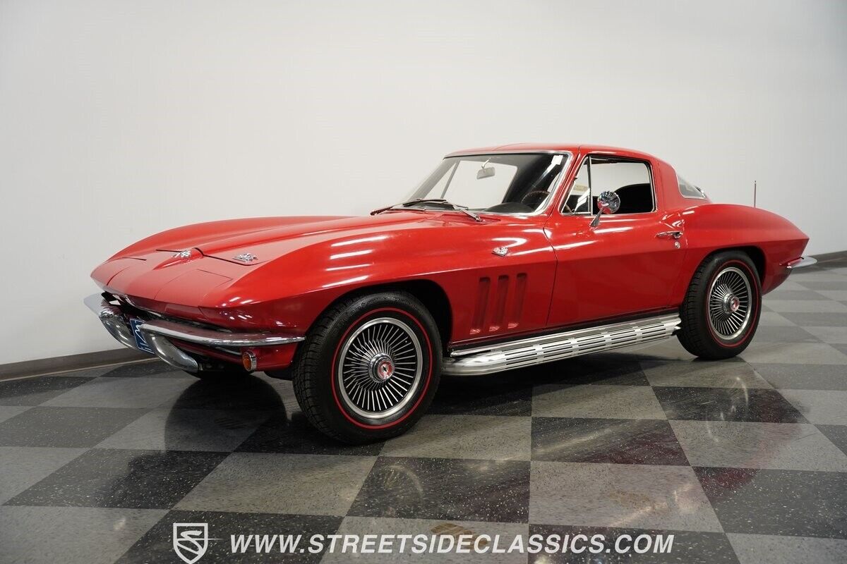 Chevrolet-Corvette-Coupe-1966-6