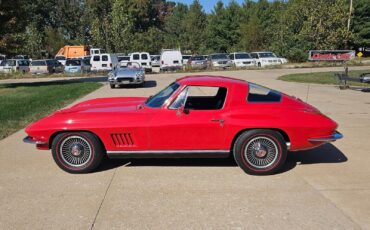 Chevrolet-Corvette-Coupe-1967-10