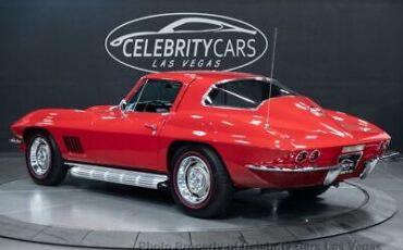 Chevrolet-Corvette-Coupe-1967-4