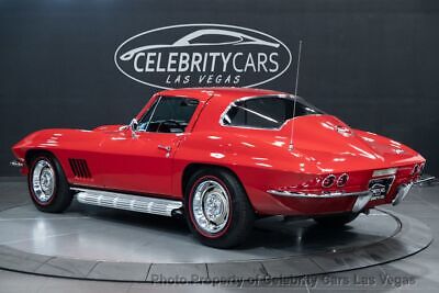 Chevrolet-Corvette-Coupe-1967-4