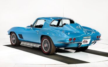 Chevrolet-Corvette-Coupe-1967-6