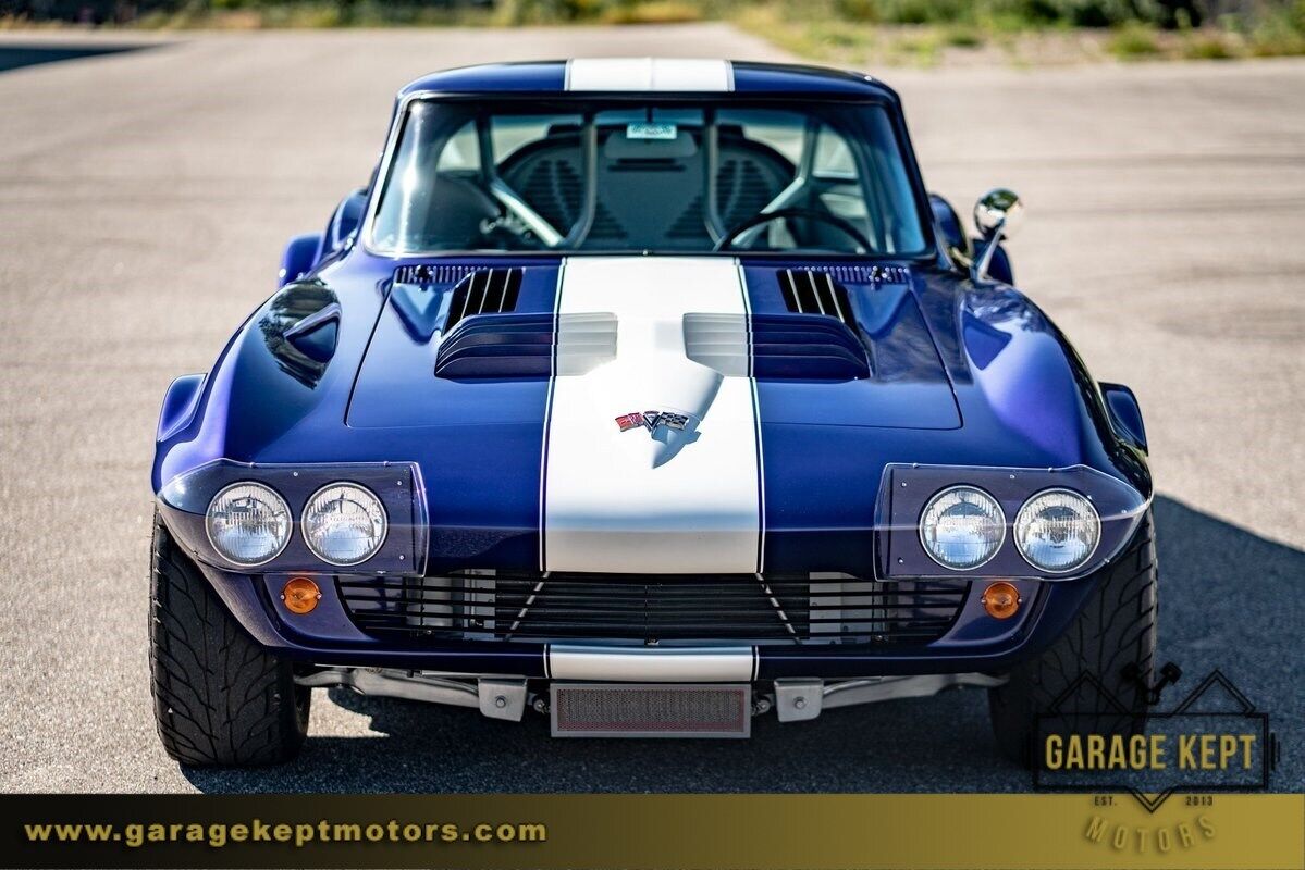 Chevrolet-Corvette-Coupe-1967-6