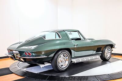 Chevrolet-Corvette-Coupe-1967-8