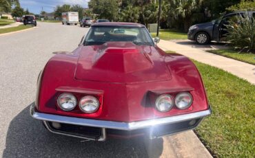 Chevrolet-Corvette-Coupe-1968-1