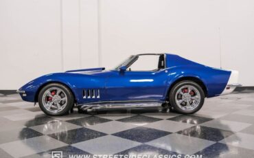 Chevrolet-Corvette-Coupe-1968-2