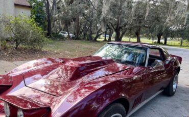 Chevrolet-Corvette-Coupe-1968-2