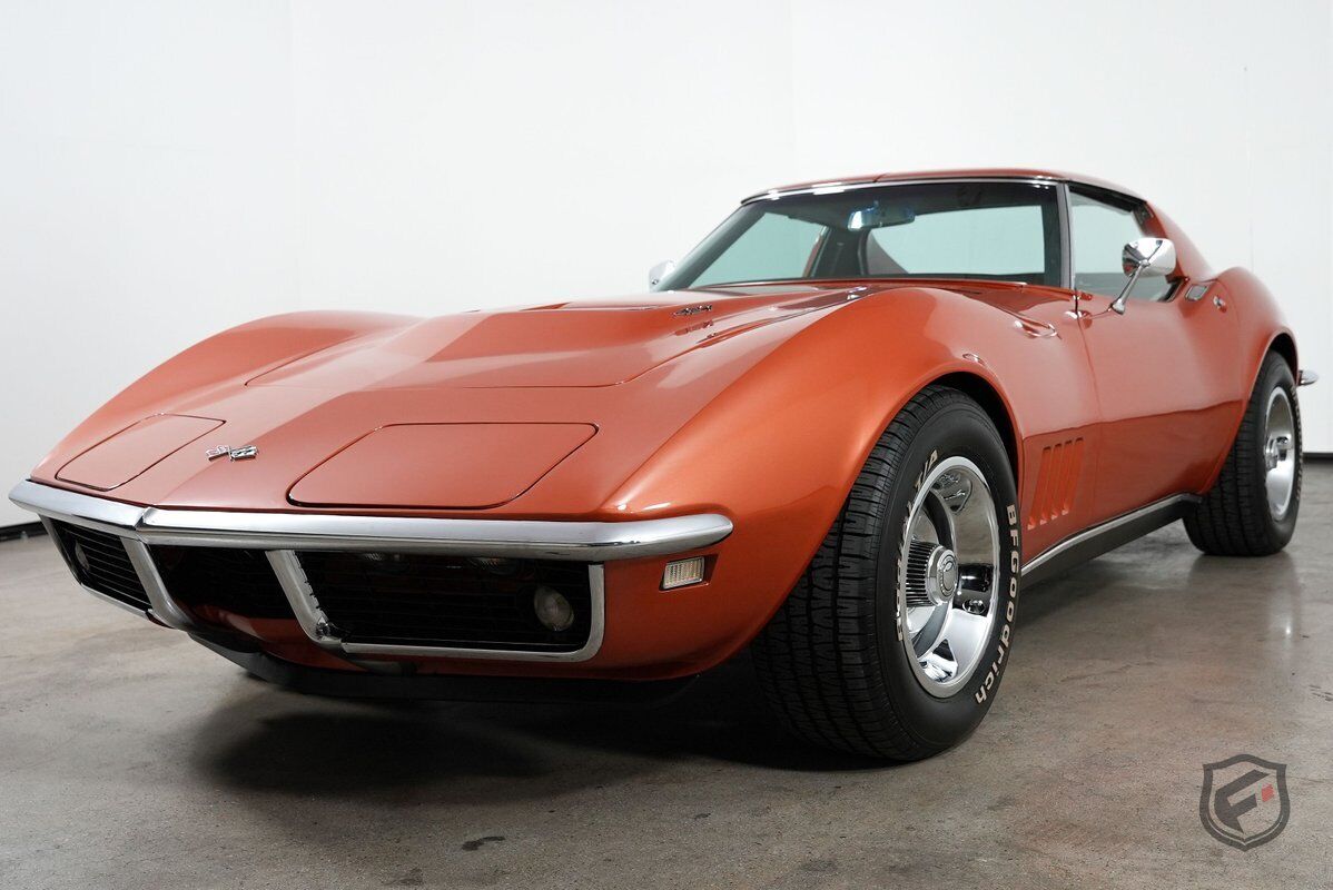 Chevrolet-Corvette-Coupe-1968-3