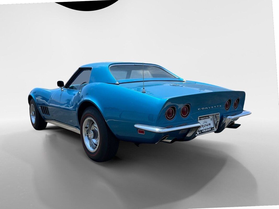 Chevrolet-Corvette-Coupe-1968-4