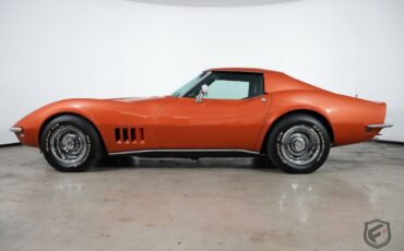 Chevrolet-Corvette-Coupe-1968-4