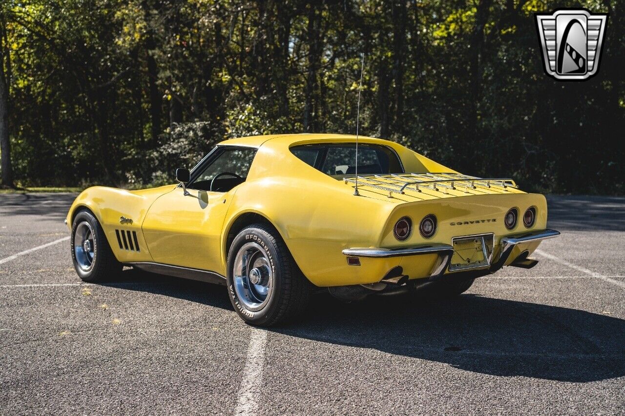 Chevrolet-Corvette-Coupe-1969-4