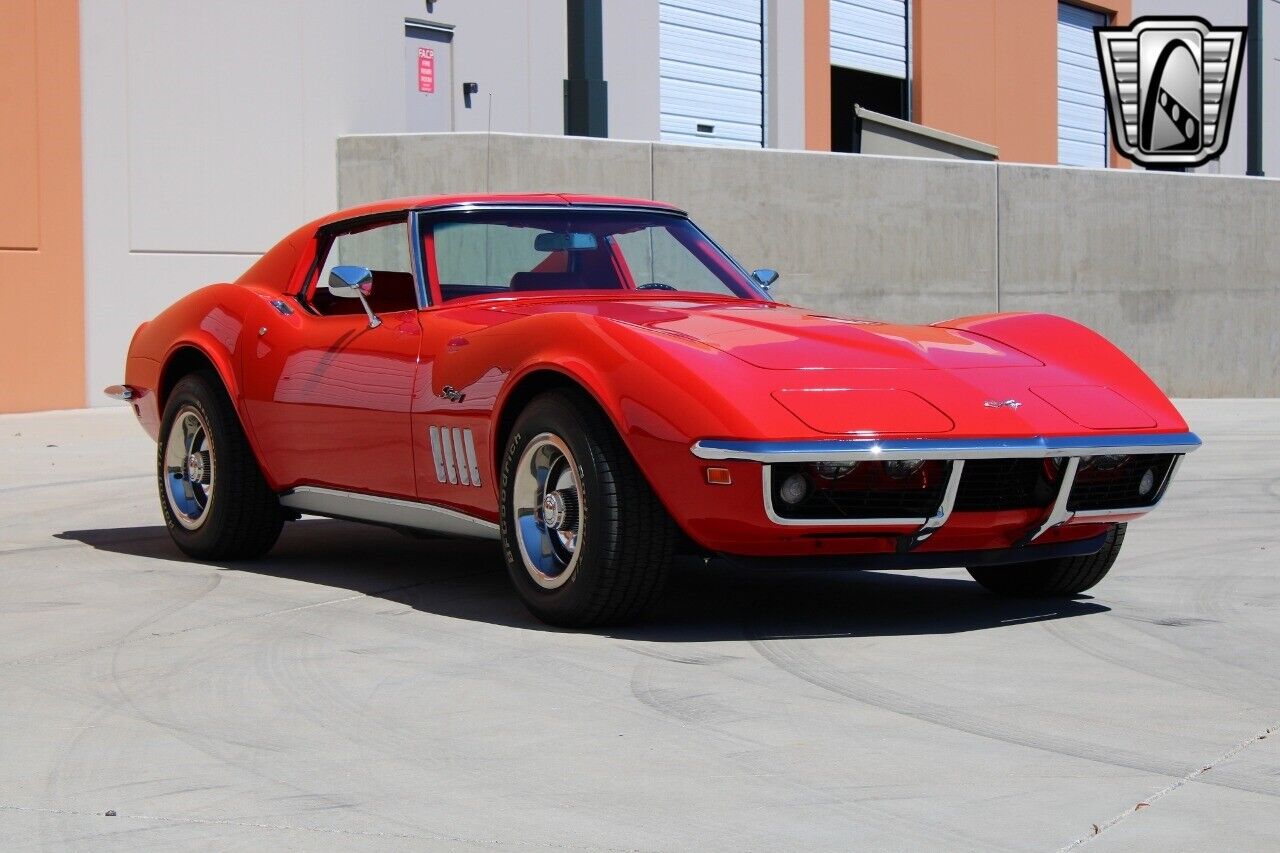 Chevrolet-Corvette-Coupe-1969-4