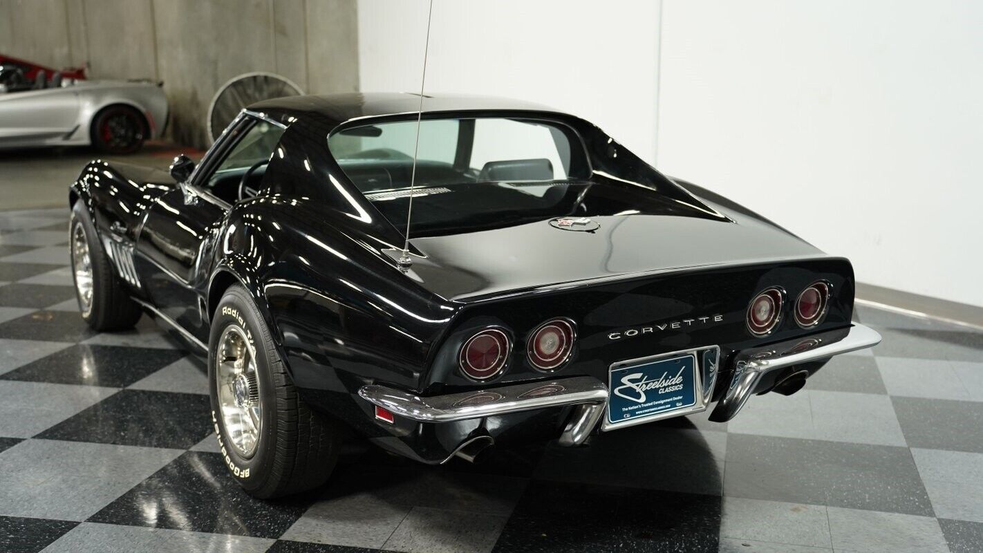 Chevrolet-Corvette-Coupe-1969-7