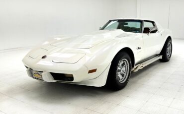 Chevrolet Corvette Coupe 1976