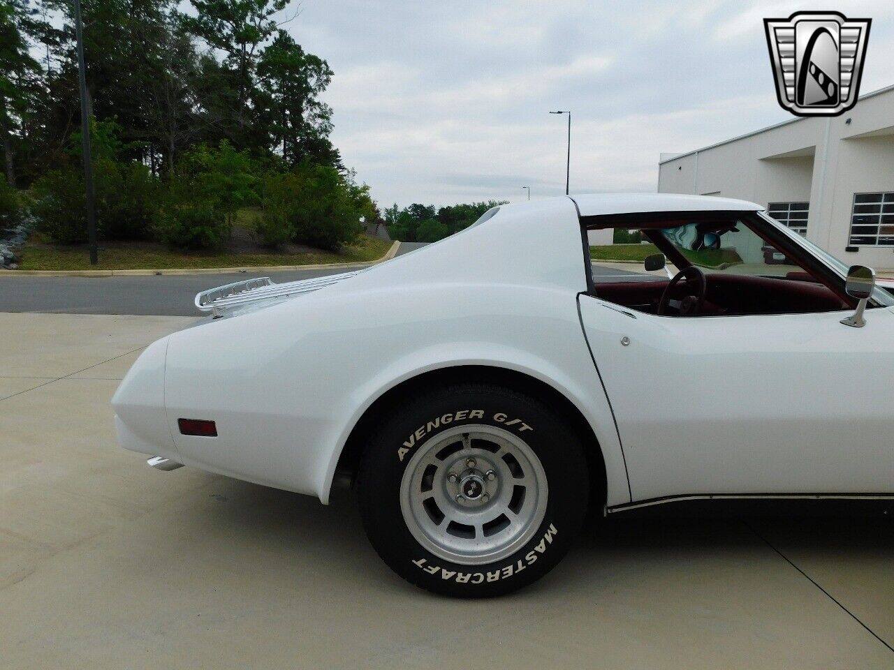 Chevrolet-Corvette-Coupe-1977-10