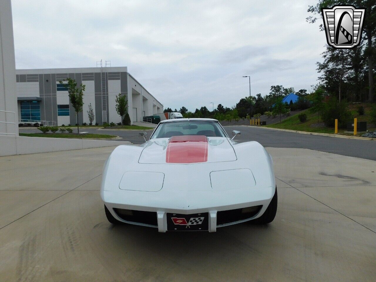 Chevrolet-Corvette-Coupe-1977-3