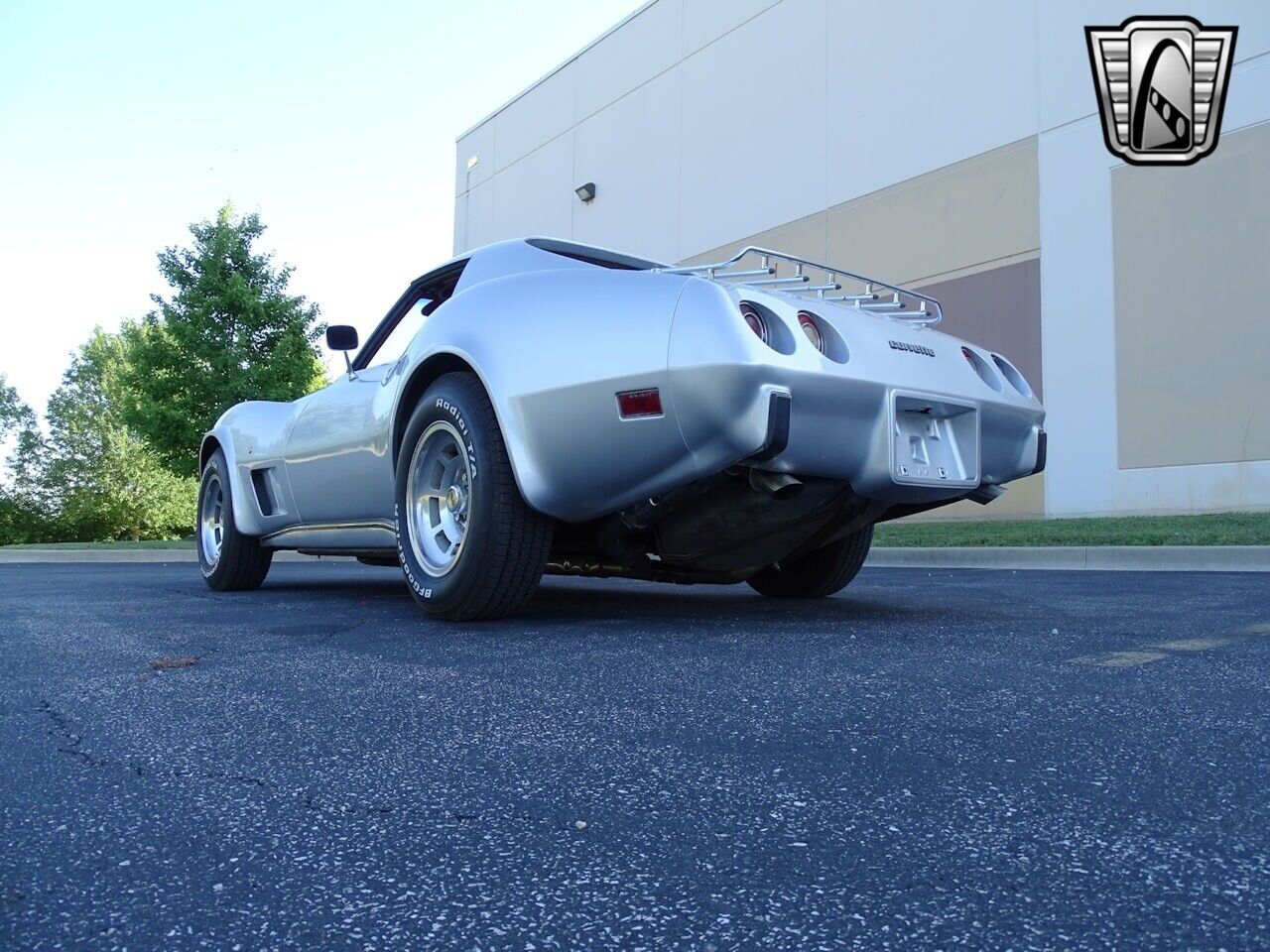 Chevrolet-Corvette-Coupe-1977-5