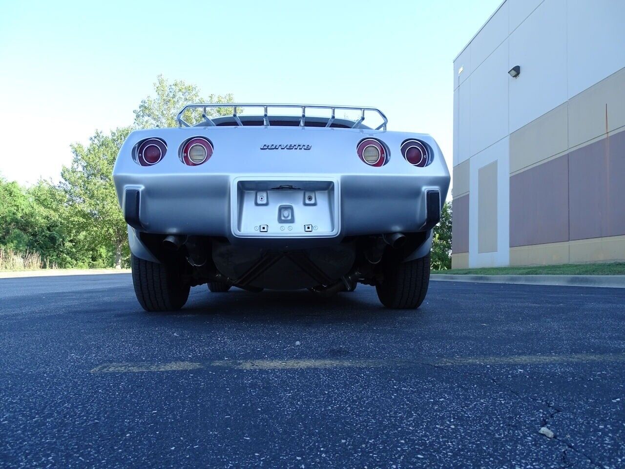 Chevrolet-Corvette-Coupe-1977-6