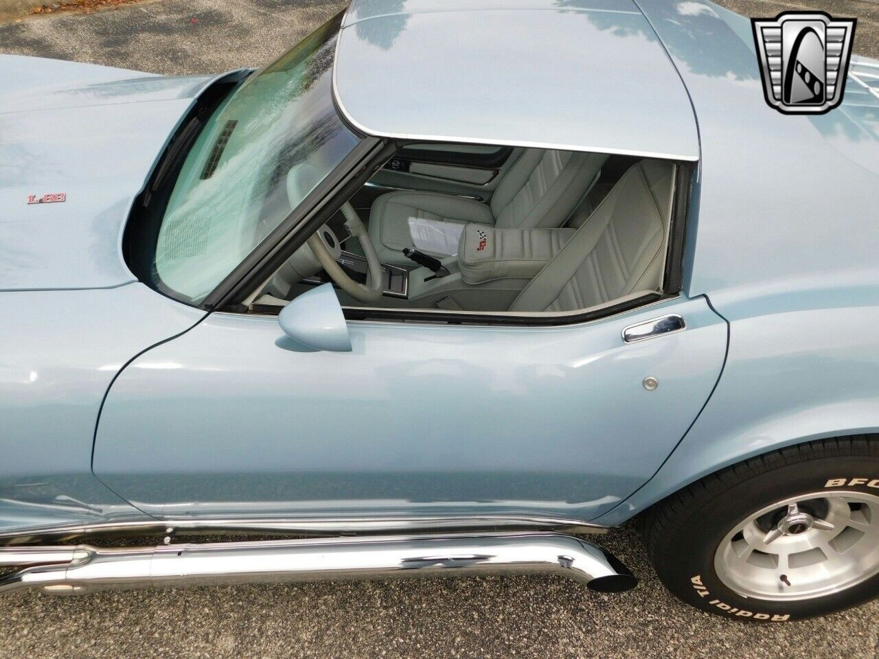 Chevrolet-Corvette-Coupe-1977-8