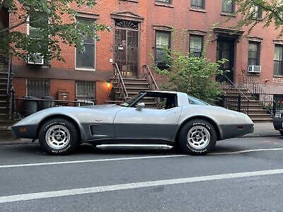 Chevrolet-Corvette-Coupe-1978-1