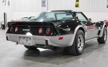 Chevrolet-Corvette-Coupe-1978-4