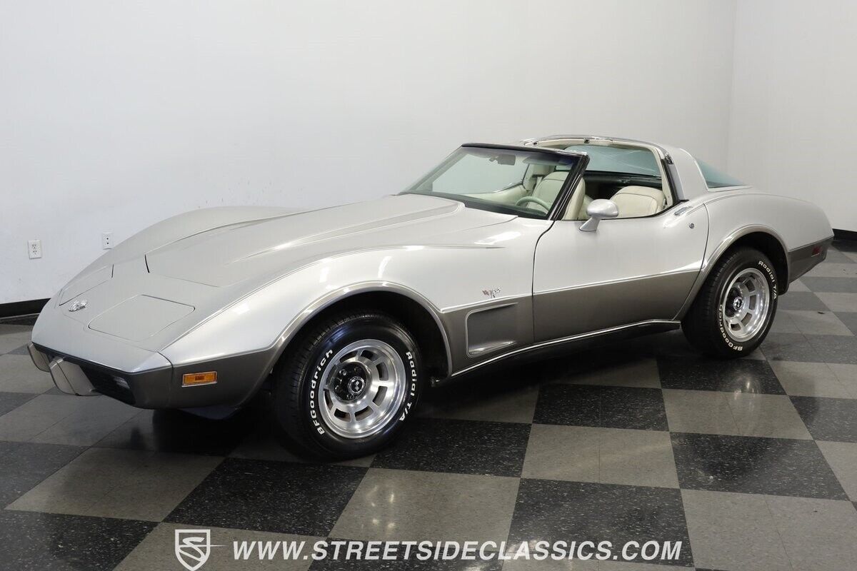 Chevrolet-Corvette-Coupe-1978-6