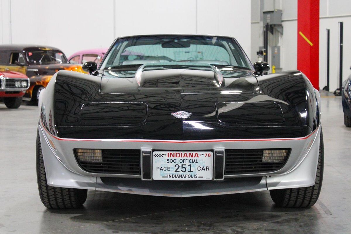 Chevrolet-Corvette-Coupe-1978-7