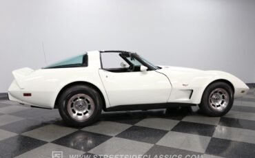 Chevrolet-Corvette-Coupe-1979-14