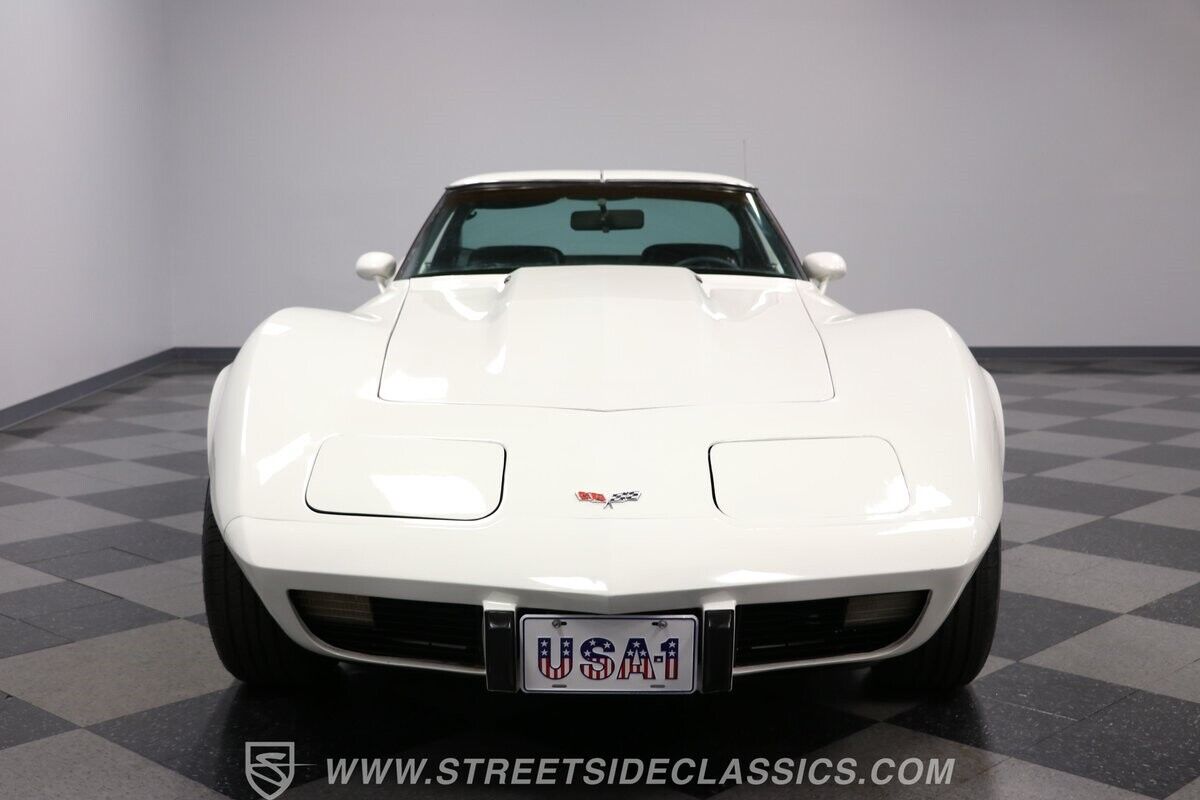 Chevrolet-Corvette-Coupe-1979-19