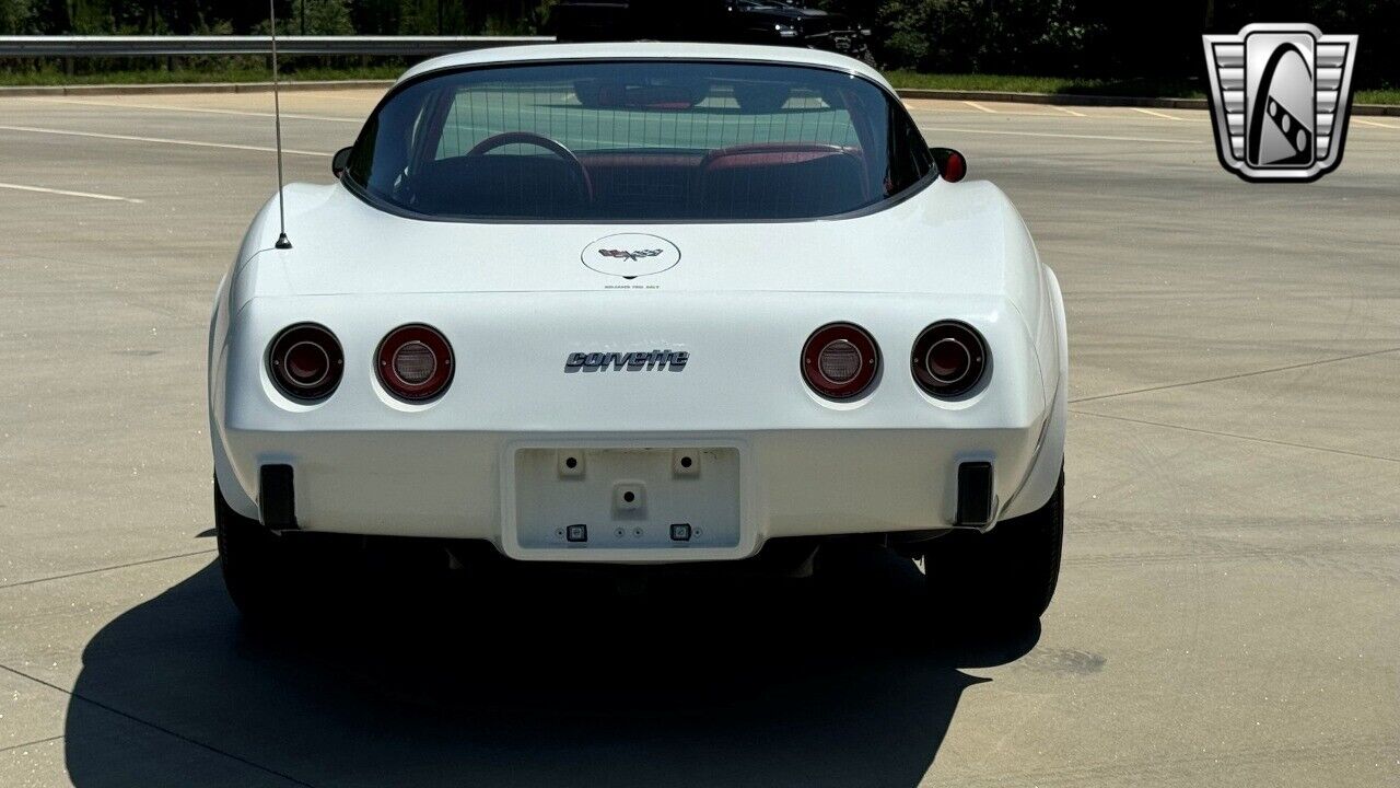 Chevrolet-Corvette-Coupe-1979-4