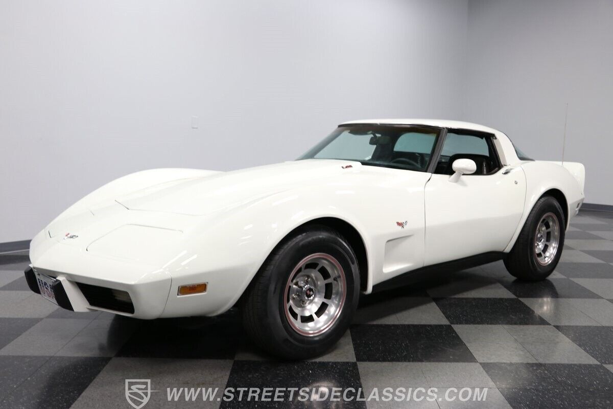 Chevrolet-Corvette-Coupe-1979-5