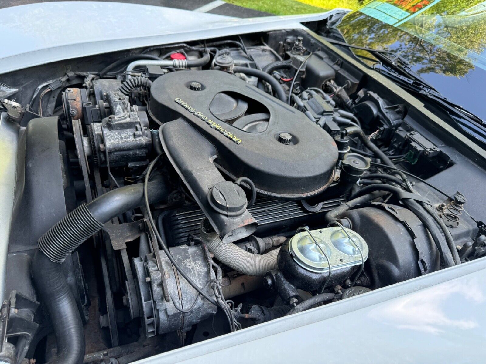 Chevrolet-Corvette-Coupe-1982-31