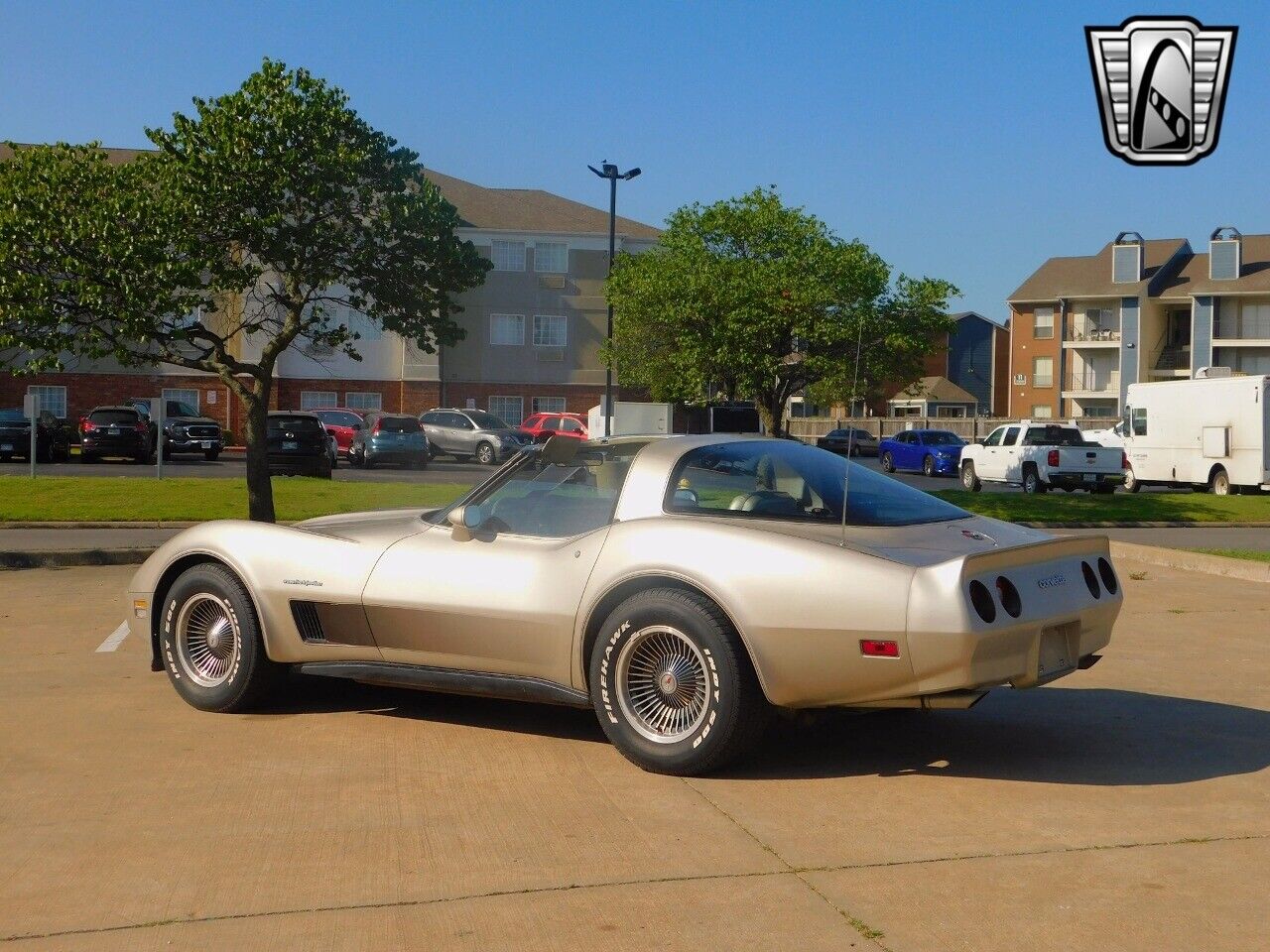 Chevrolet-Corvette-Coupe-1982-4