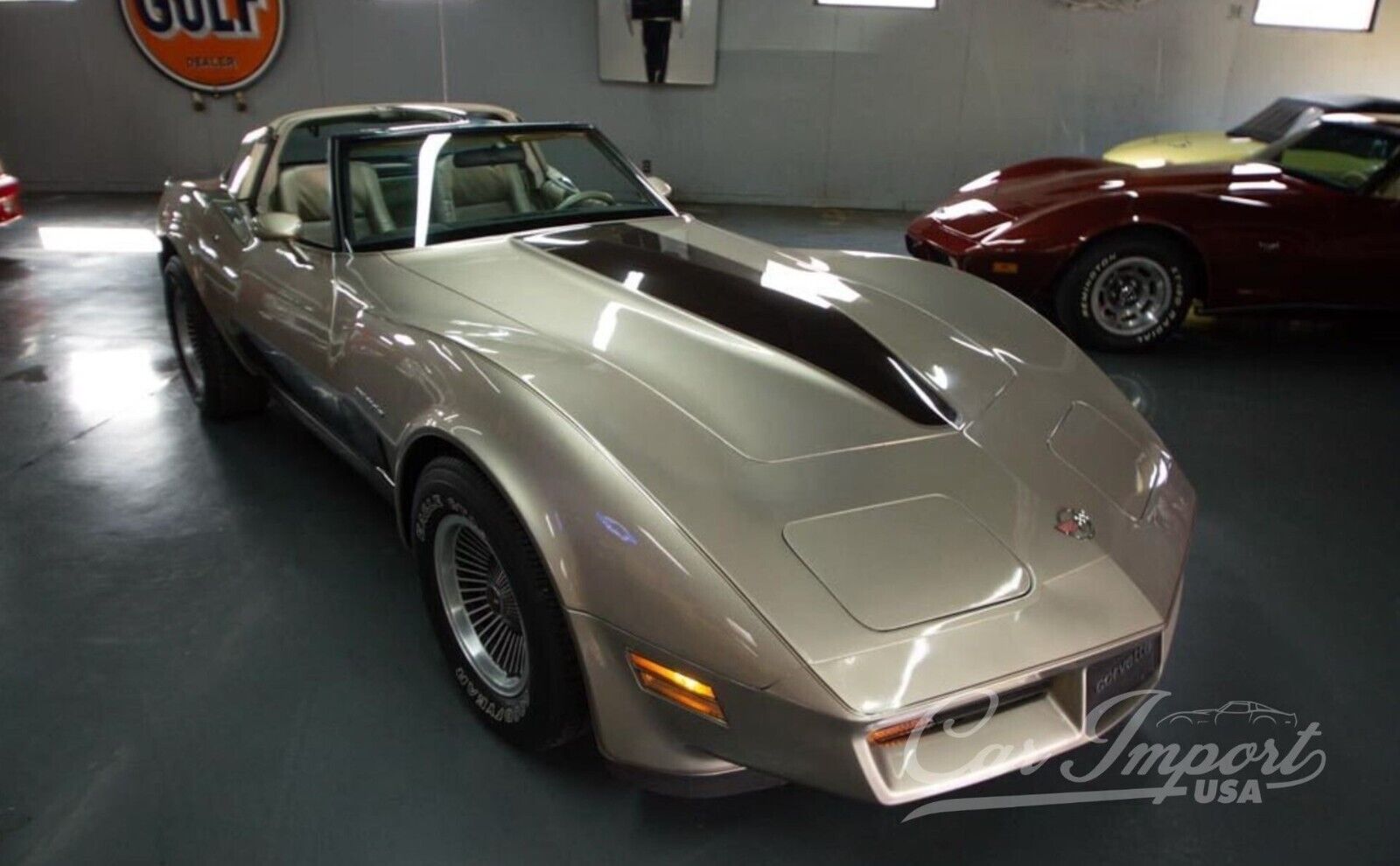 Chevrolet-Corvette-Coupe-1982-5