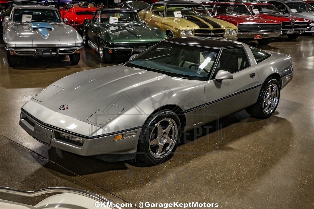 Chevrolet-Corvette-Coupe-1985-7