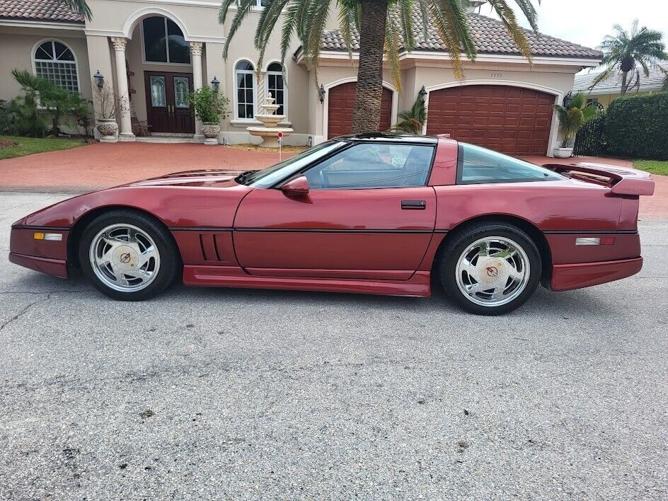 Chevrolet-Corvette-Coupe-1987-5