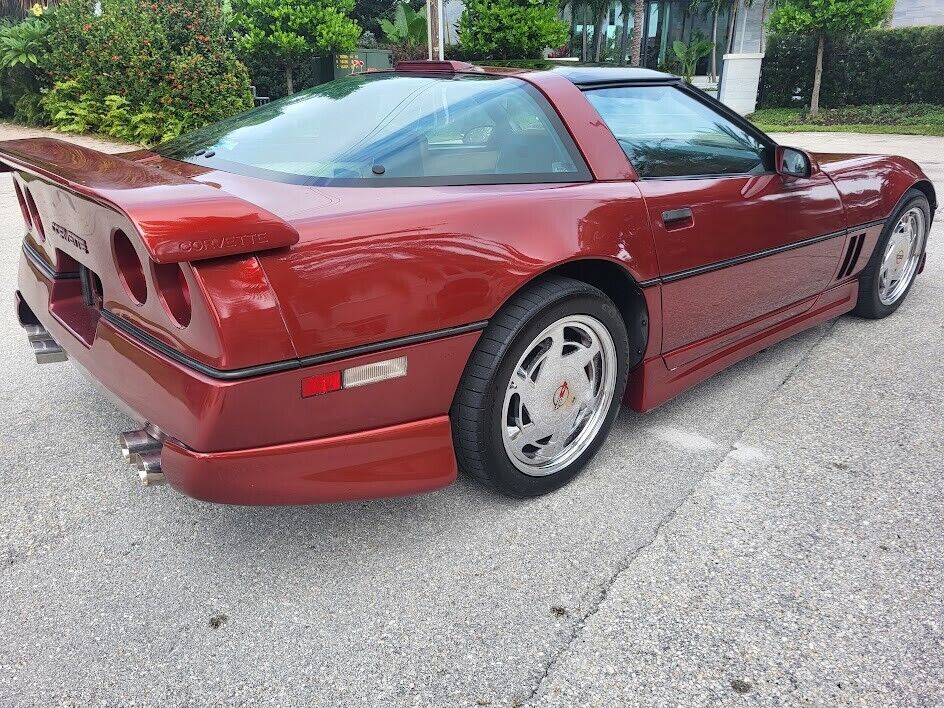 Chevrolet-Corvette-Coupe-1987-6