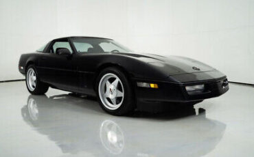 Chevrolet-Corvette-Coupe-1988-11