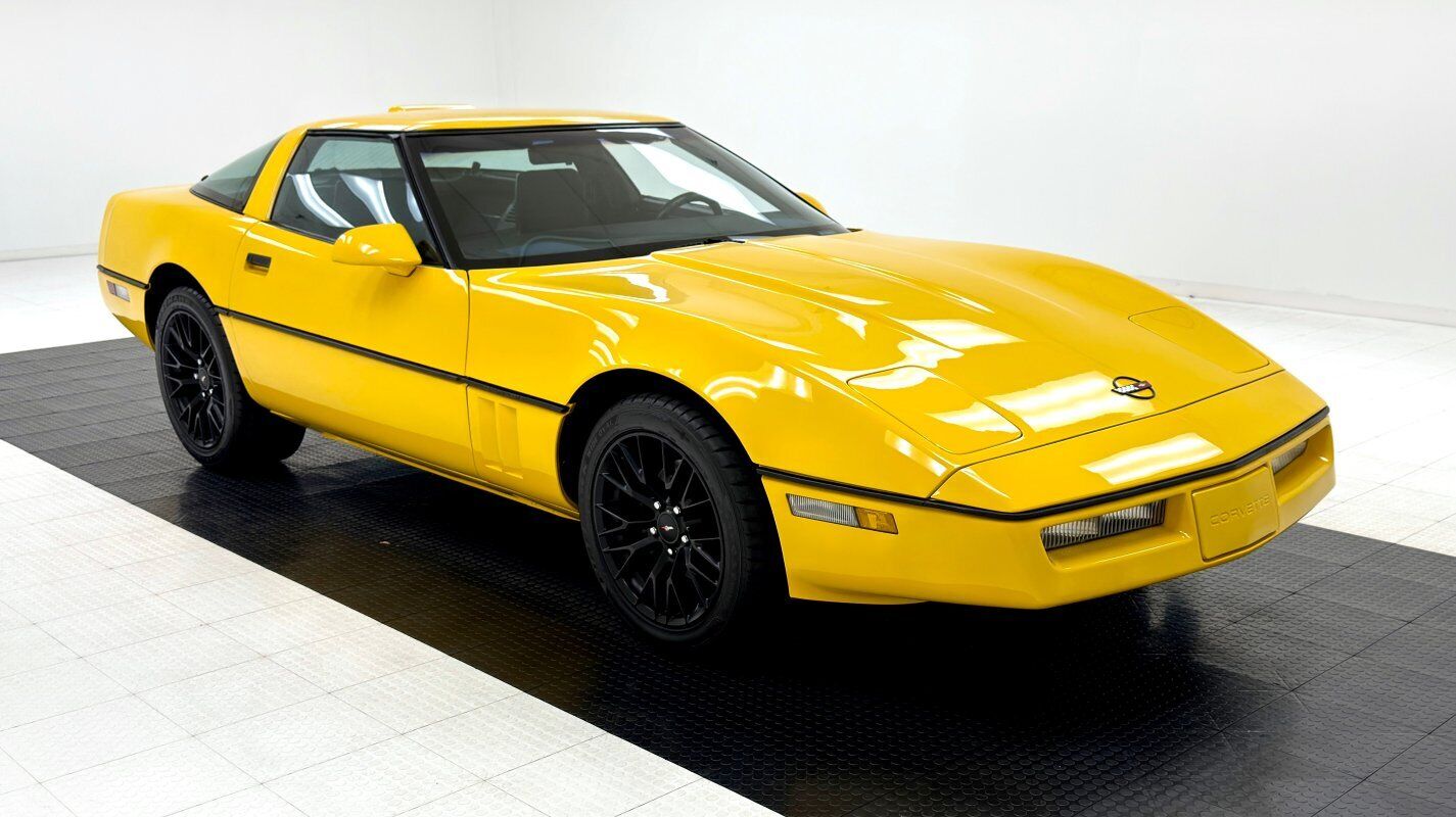 Chevrolet-Corvette-Coupe-1988-6