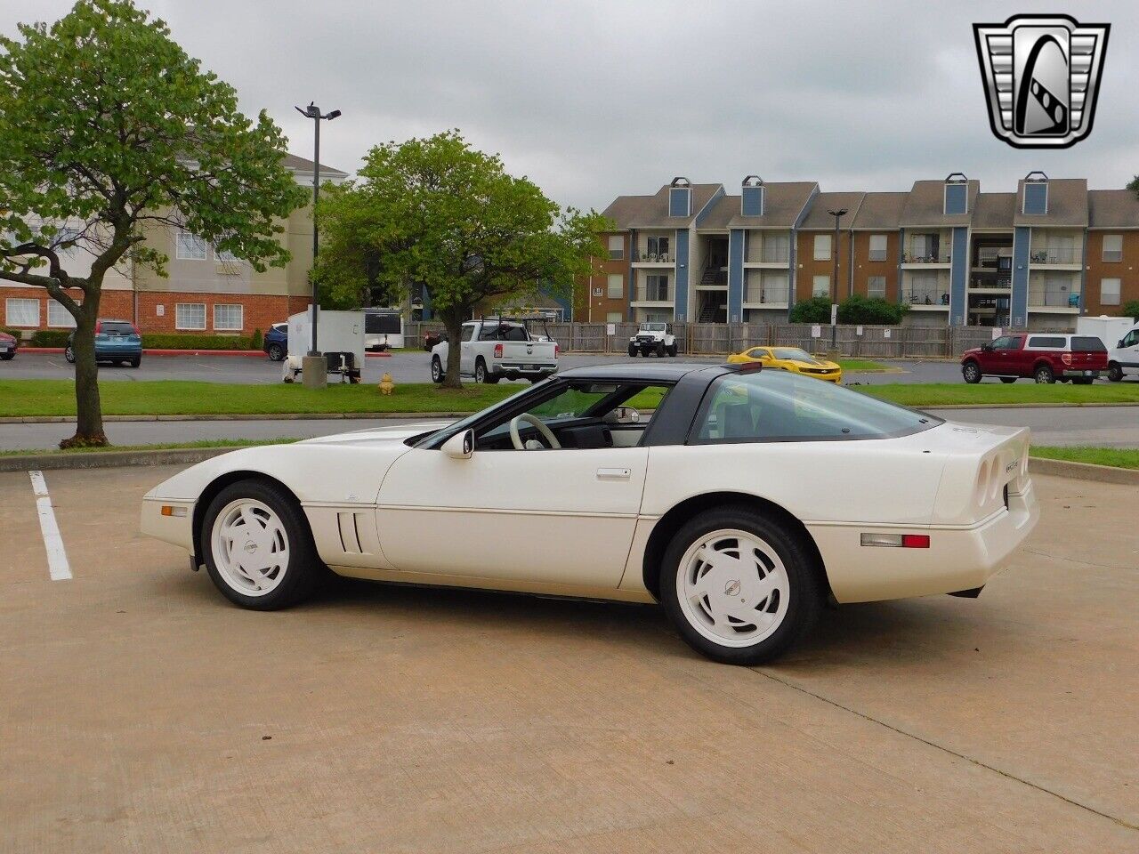 Chevrolet-Corvette-Coupe-1988-6