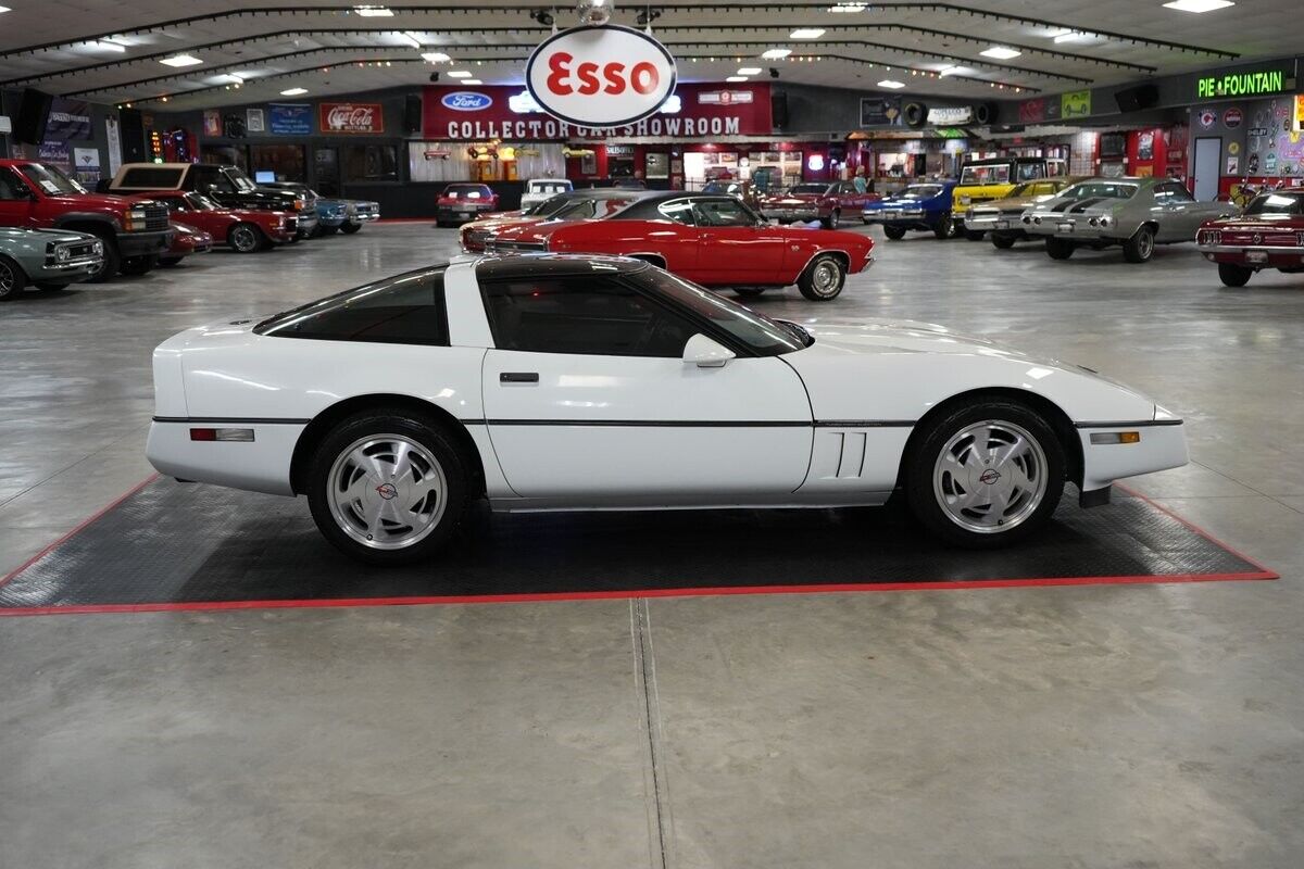 Chevrolet-Corvette-Coupe-1989-6