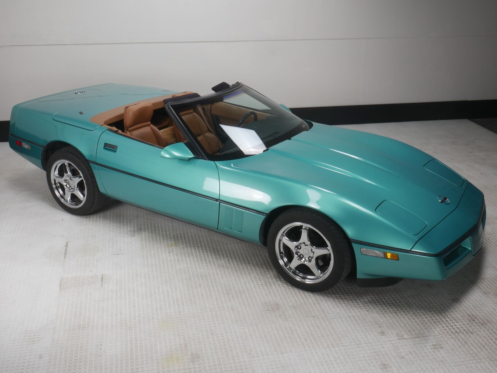 Chevrolet-Corvette-Coupe-1990-1