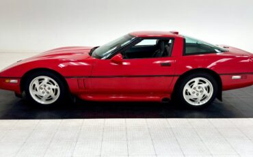 Chevrolet-Corvette-Coupe-1990-1