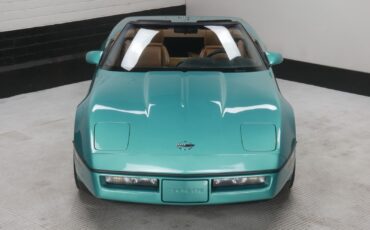 Chevrolet-Corvette-Coupe-1990-3