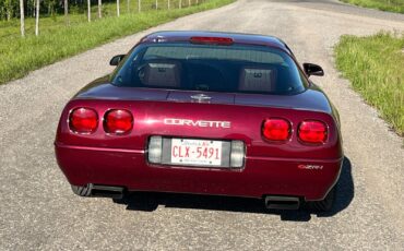 Chevrolet-Corvette-Coupe-1993-3