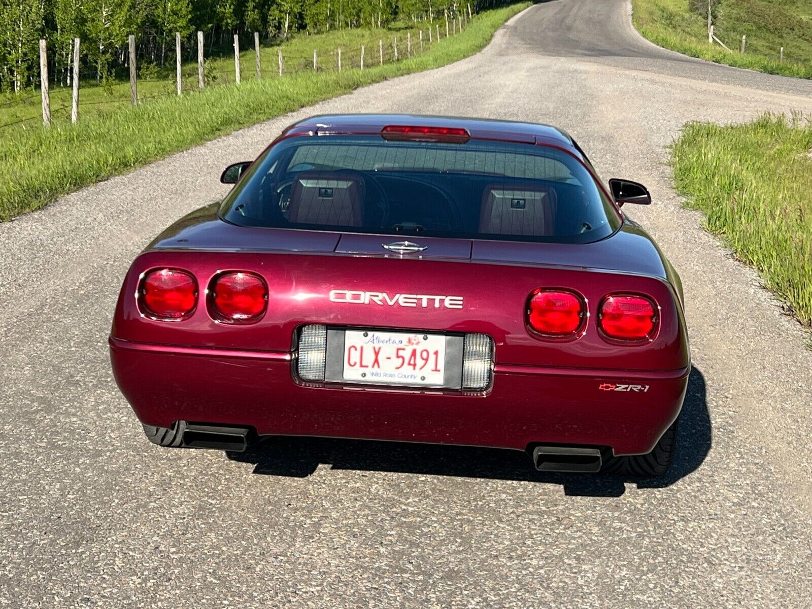 Chevrolet-Corvette-Coupe-1993-3