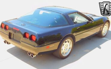 Chevrolet-Corvette-Coupe-1994-10